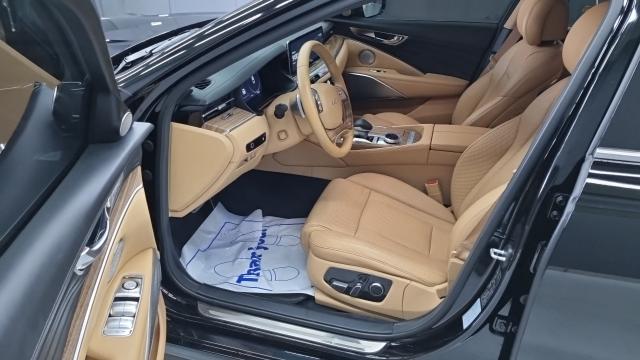 Kia K9 2023 — photo 10