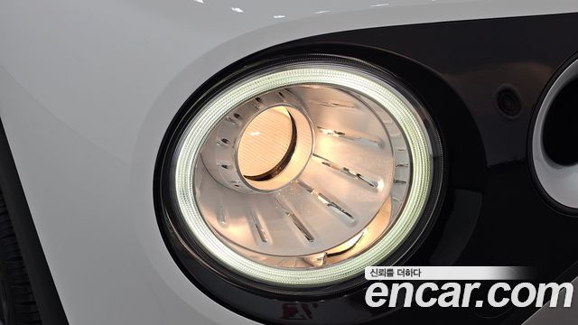 Hyundai Casper 2023 — photo 8