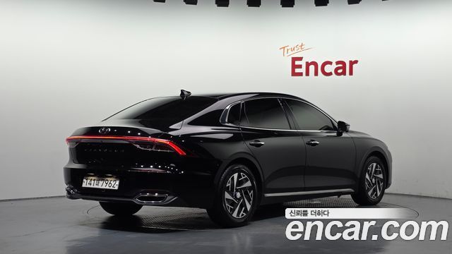 Hyundai Grandeur 2023 — photo 2