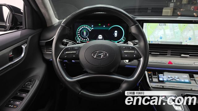 Hyundai Grandeur 2023 — photo 18