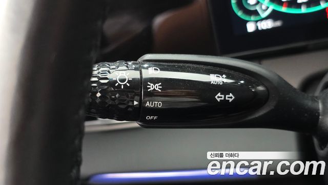 Hyundai Grandeur 2023 — photo 21