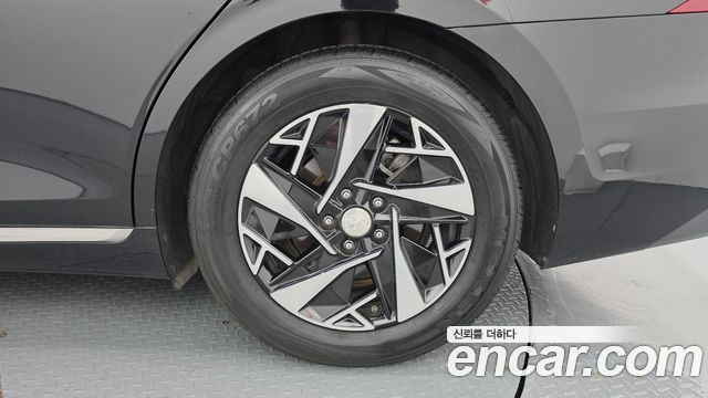 Hyundai Grandeur 2023 — photo 7