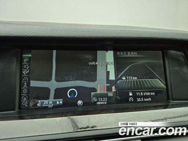 BMW 5-Series 2013 — photo 14