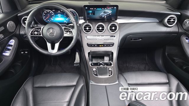 Mercedes-Benz GLC-Class 2021 — photo 10