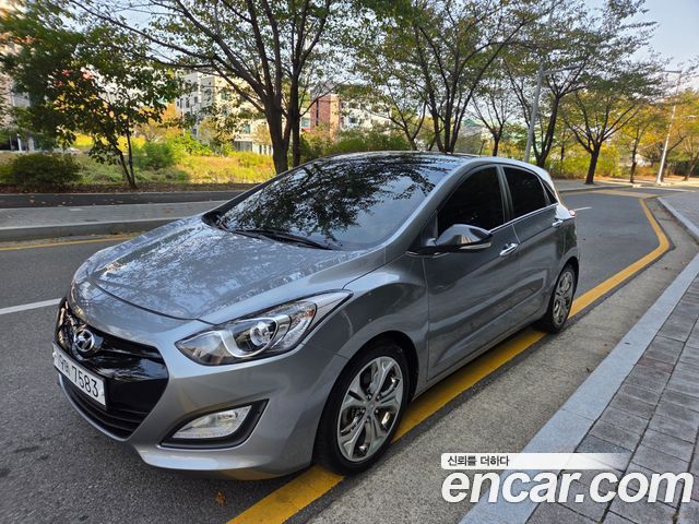 Hyundai i30 2014 — photo 1