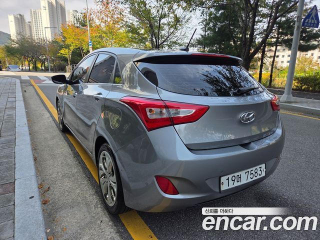 Hyundai i30 2014 — photo 4