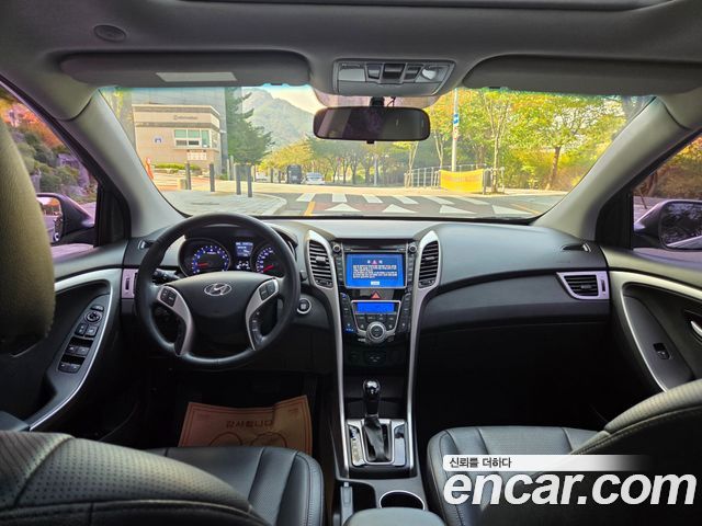 Hyundai i30 2014 — photo 7