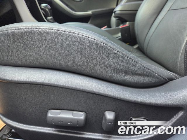 Hyundai i30 2014 — photo 16