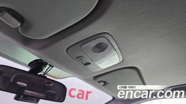 Hyundai Starex 2018 — photo 24