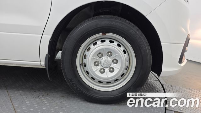 Hyundai Starex 2018 — photo 7