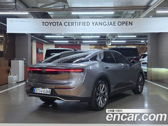 Toyota Crown 2026 — photo 2