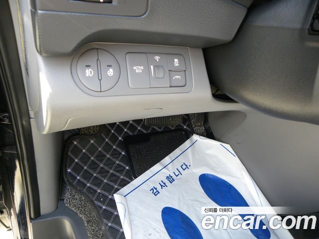 Hyundai Starex 2021 — photo 14