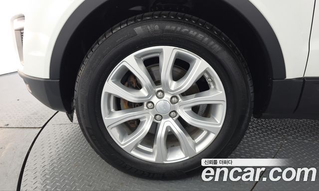 Land Rover Range Rover Evoque 2016 — photo 5