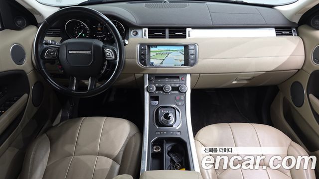 Land Rover Range Rover Evoque 2016 — photo 10