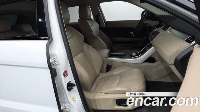 Land Rover Range Rover Evoque 2016 — photo 17