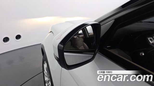 Land Rover Range Rover Evoque 2016 — photo 27