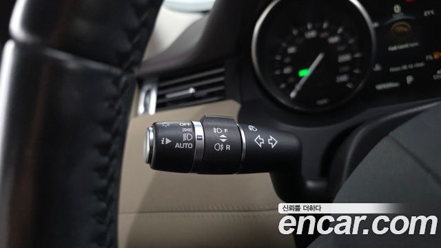 Land Rover Range Rover Evoque 2016 — photo 38
