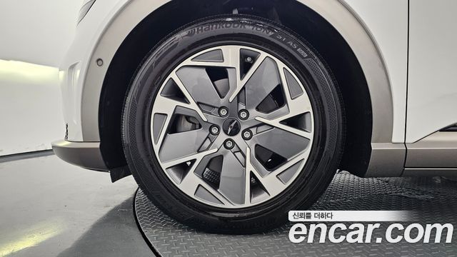 Genesis GV60 2023 — photo 5