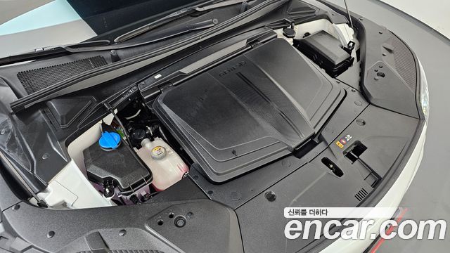 Genesis GV60 2023 — photo 6