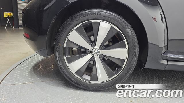 Volkswagen Beatle 2015 — photo 5