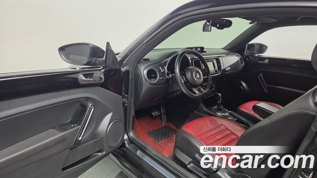 Volkswagen Beatle 2015 — photo 10