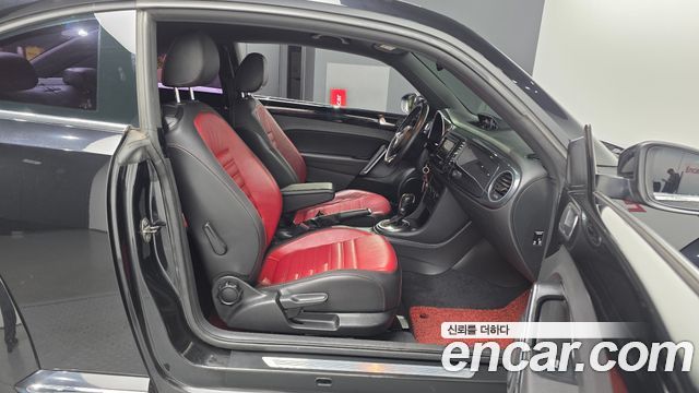 Volkswagen Beatle 2015 — photo 11