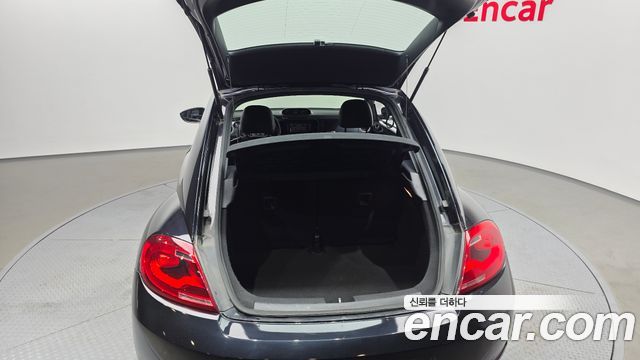 Volkswagen Beatle 2015 — photo 20