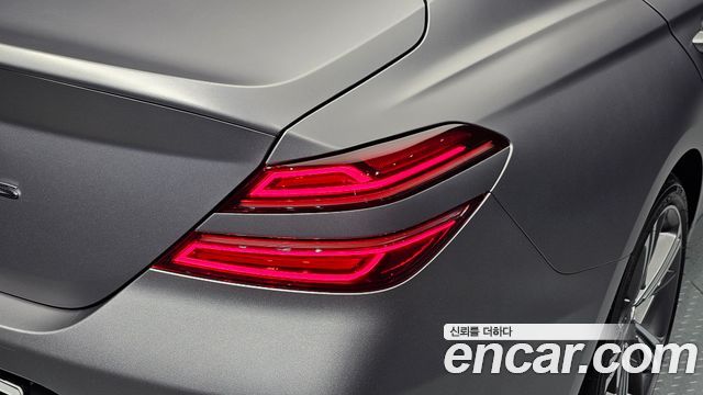 Genesis G70 2024 — photo 9