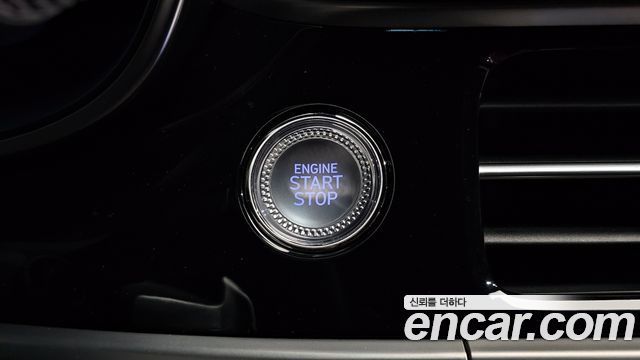 Genesis G70 2024 — photo 28