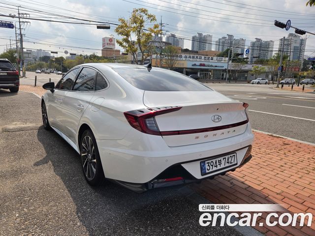 Hyundai Sonata 2022 — photo 2
