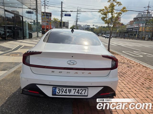 Hyundai Sonata 2022 — photo 4