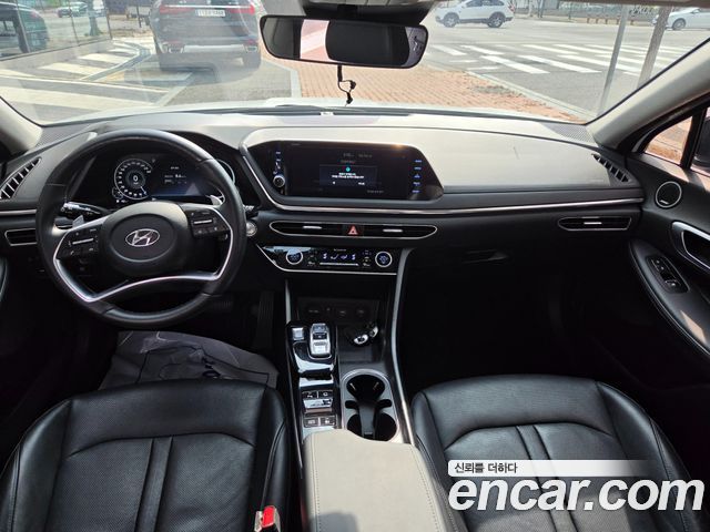 Hyundai Sonata 2022 — photo 7