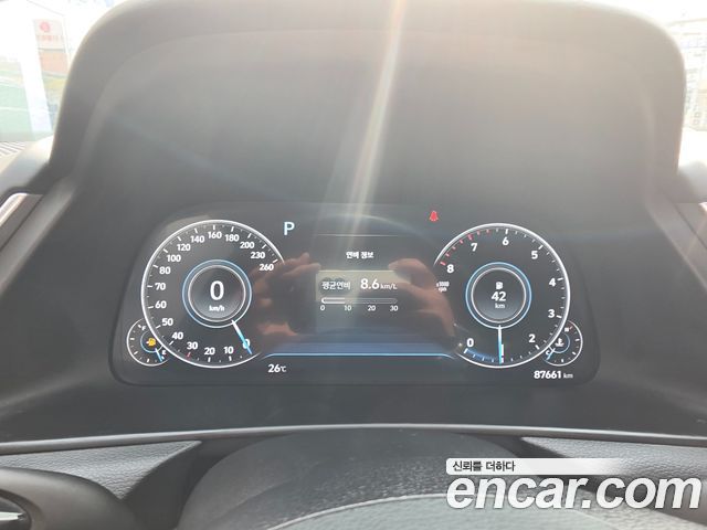 Hyundai Sonata 2022 — photo 8