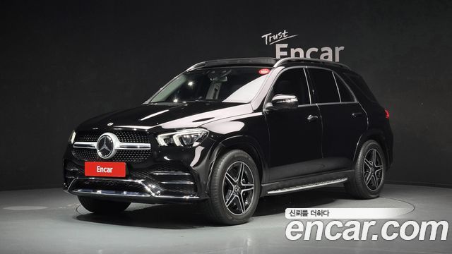 Mercedes-Benz GLE-Class 2020 — photo 1