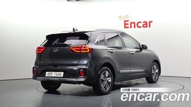 Kia Niro 2020 — photo 2