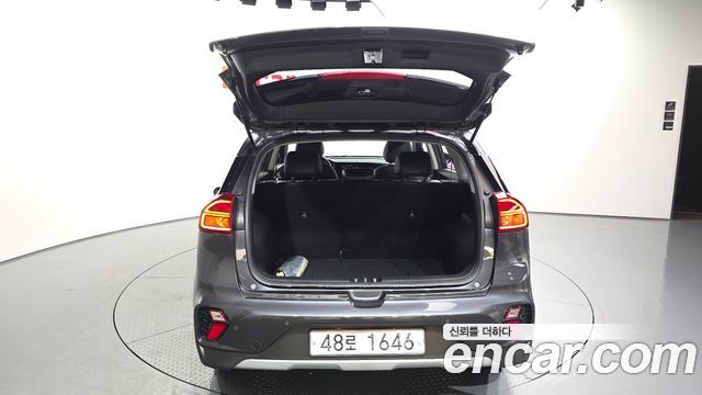 Kia Niro 2020 — photo 26