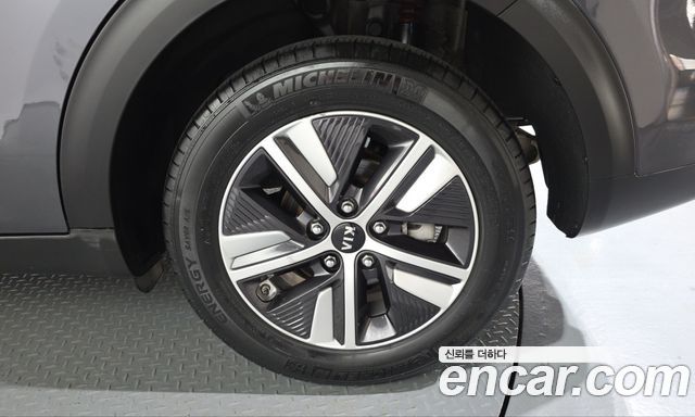 Kia Niro 2020 — photo 7