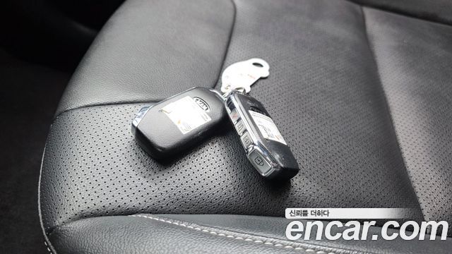 Kia Niro 2020 — photo 33