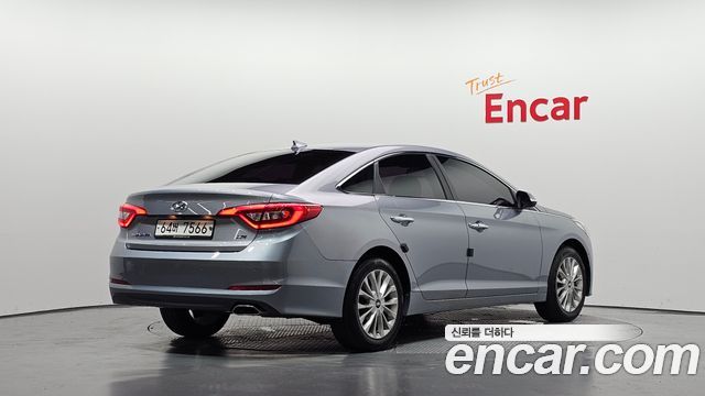 Hyundai Sonata 2015 — photo 2
