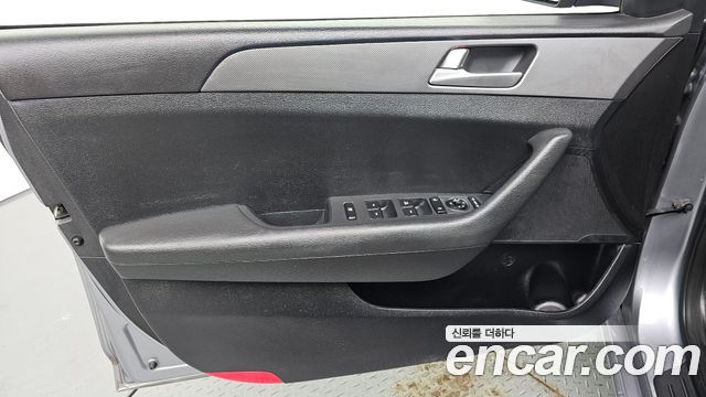 Hyundai Sonata 2015 — photo 14