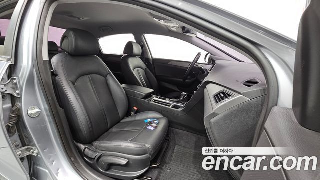 Hyundai Sonata 2015 — photo 16