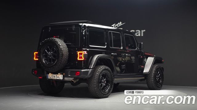 Jeep Wrangler 2024 — photo 2