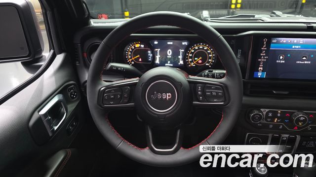 Jeep Wrangler 2024 — photo 19
