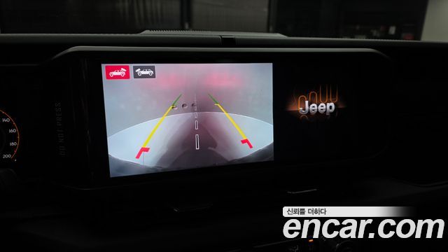 Jeep Wrangler 2024 — photo 21