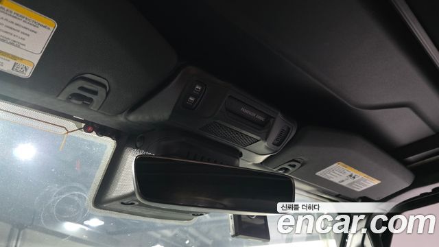 Jeep Wrangler 2024 — photo 28