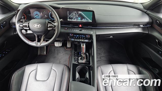 Hyundai AVANTE 2025 — photo 10