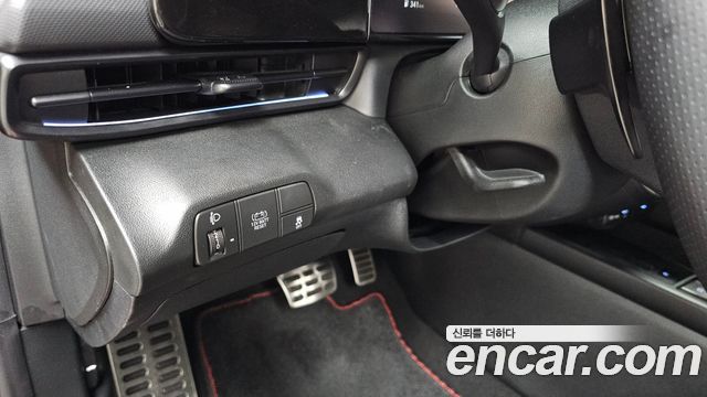 Hyundai AVANTE 2025 — photo 24