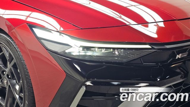 Hyundai AVANTE 2025 — photo 8
