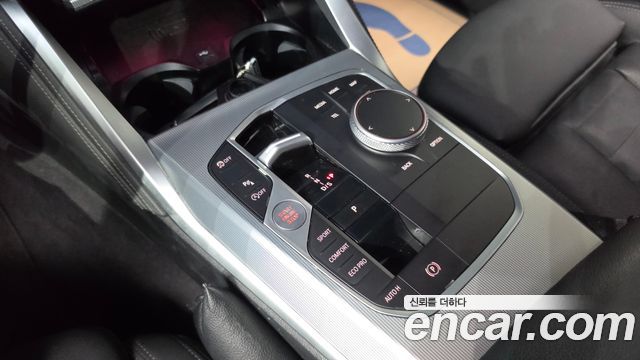 BMW 4-Series 2024 — photo 9