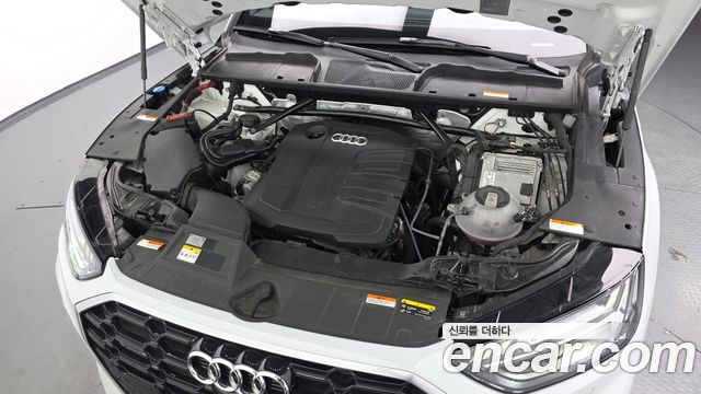 Audi Q5 2023 — photo 6